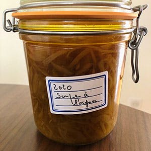 Bocal de soupe à l'oignon